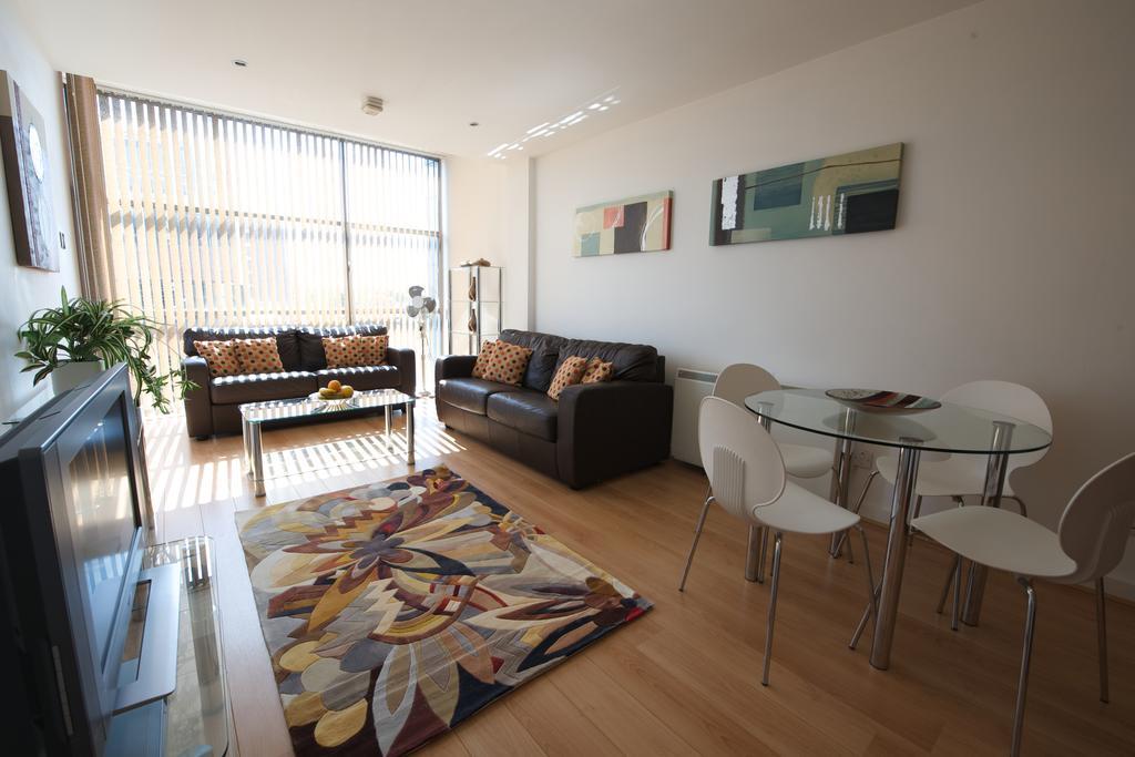 Stay Deansgate Apartments For 14 Nights Plus แมนเชสเตอร์ ห้อง รูปภาพ